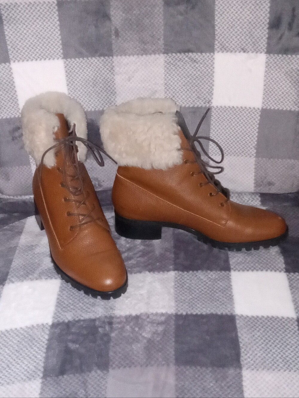 Size 7.5/38 Grigiarancio Brown Leather Booties Shearling Tops